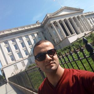 Meet your Posher, Tamer